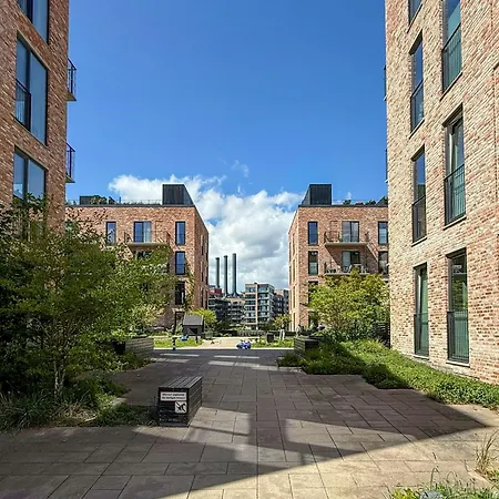 Penthouse With Rooftop Terrace Near Havnevigen شقة *